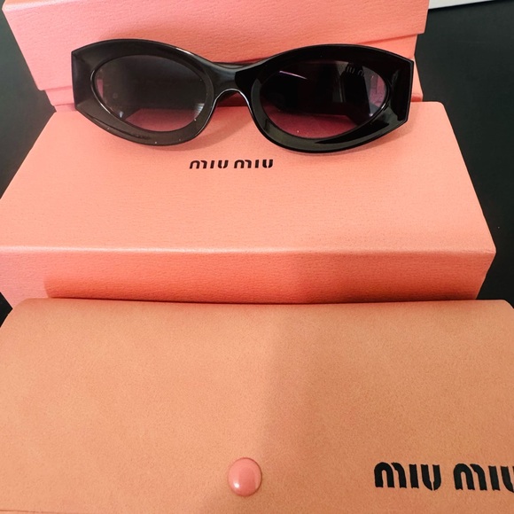 Miu Miu Accessories - Miu Miu Sleek Black Sunglasses